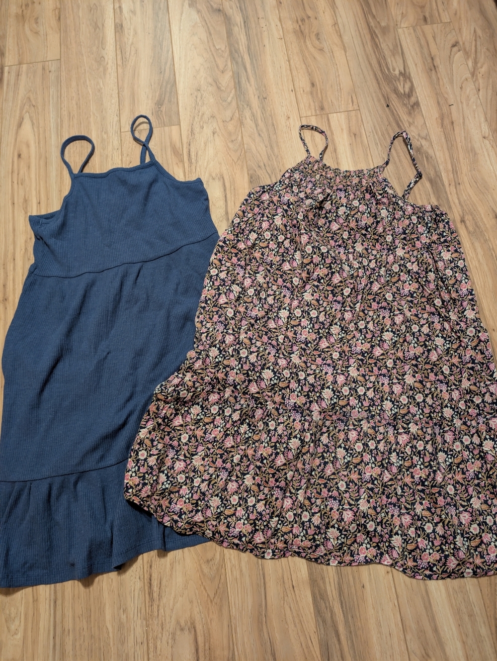 Set of 2 Old Navy Girls Ruffle Tiered Summer Dresses - Size XL (14-16)